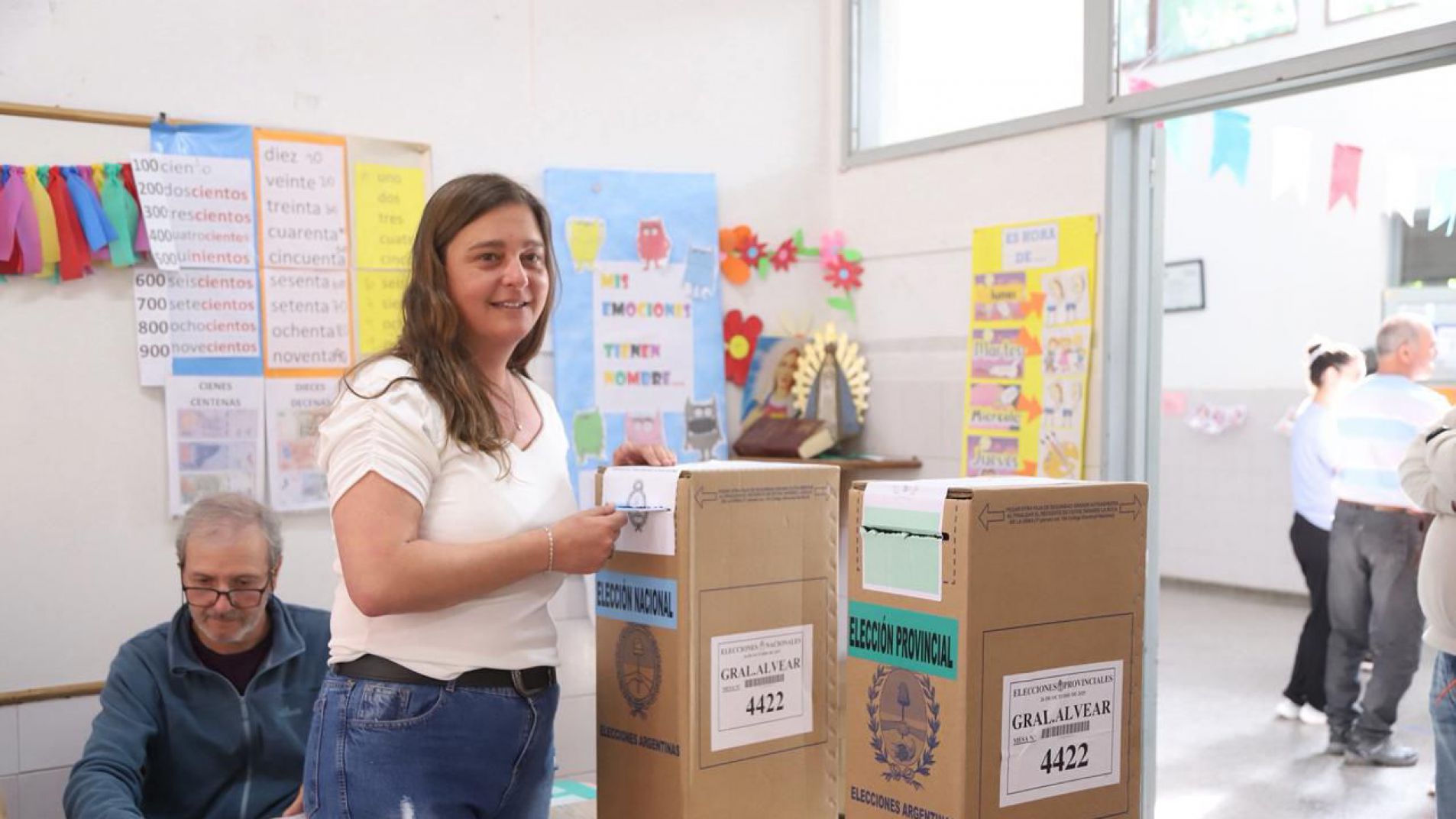 Votó Alejandra Torti y deseó "el mejor resultado para todos los argentinos"